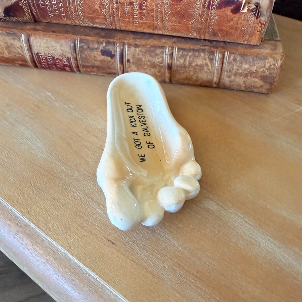 Vintage Galveston Texas Souvenir Trinket Dish - Picture 6 of 10